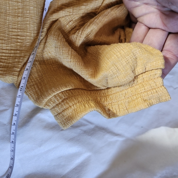 NWT Cable & Guage Top - Picture 7 of 9